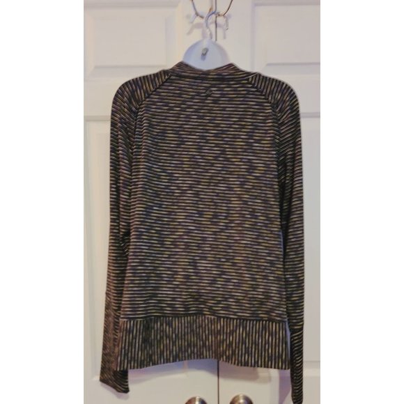 Prana Alicia Pullover Top Green/Black Size  XL - Picture 9 of 9